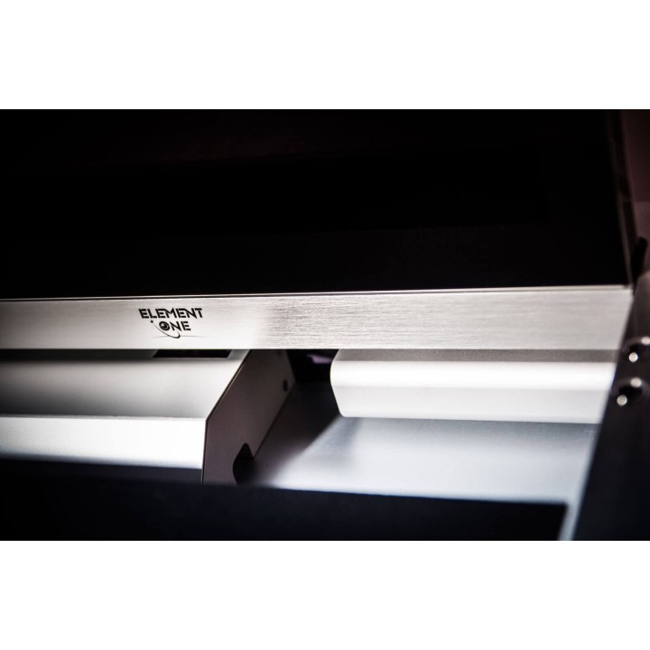 Ecran motorisé MODIS type lap-top 17,3p 400cd inc. 20° - MOQ : 5 Element One