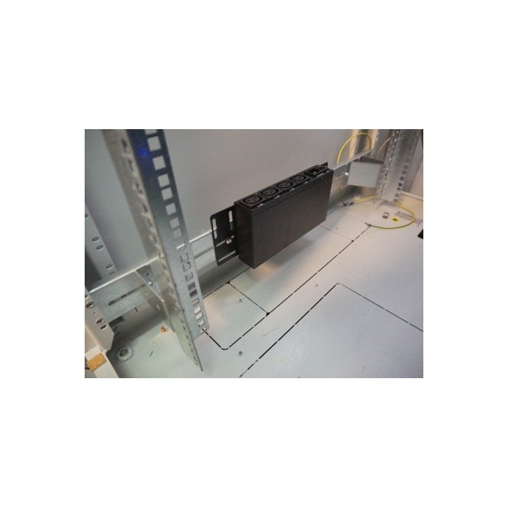 Kit de montage universel Netio NET-RM4-4CU | PowerPDU | vis M6 incluses Netio